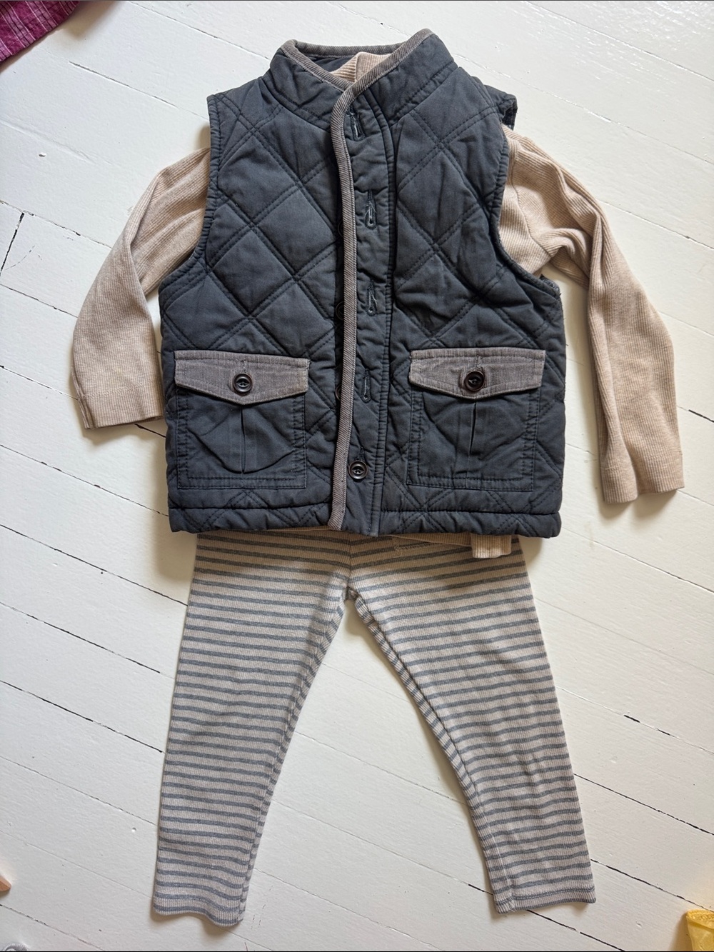 Kids Neutral Leggings, Body warmer & turtle neck